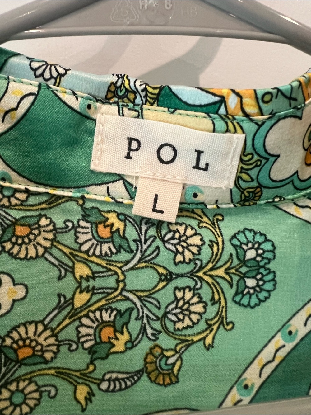 POL Button-Down Shirt Size Large - Picture 2 of 16